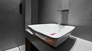 Tecnología touchless para baños más higiénicos
